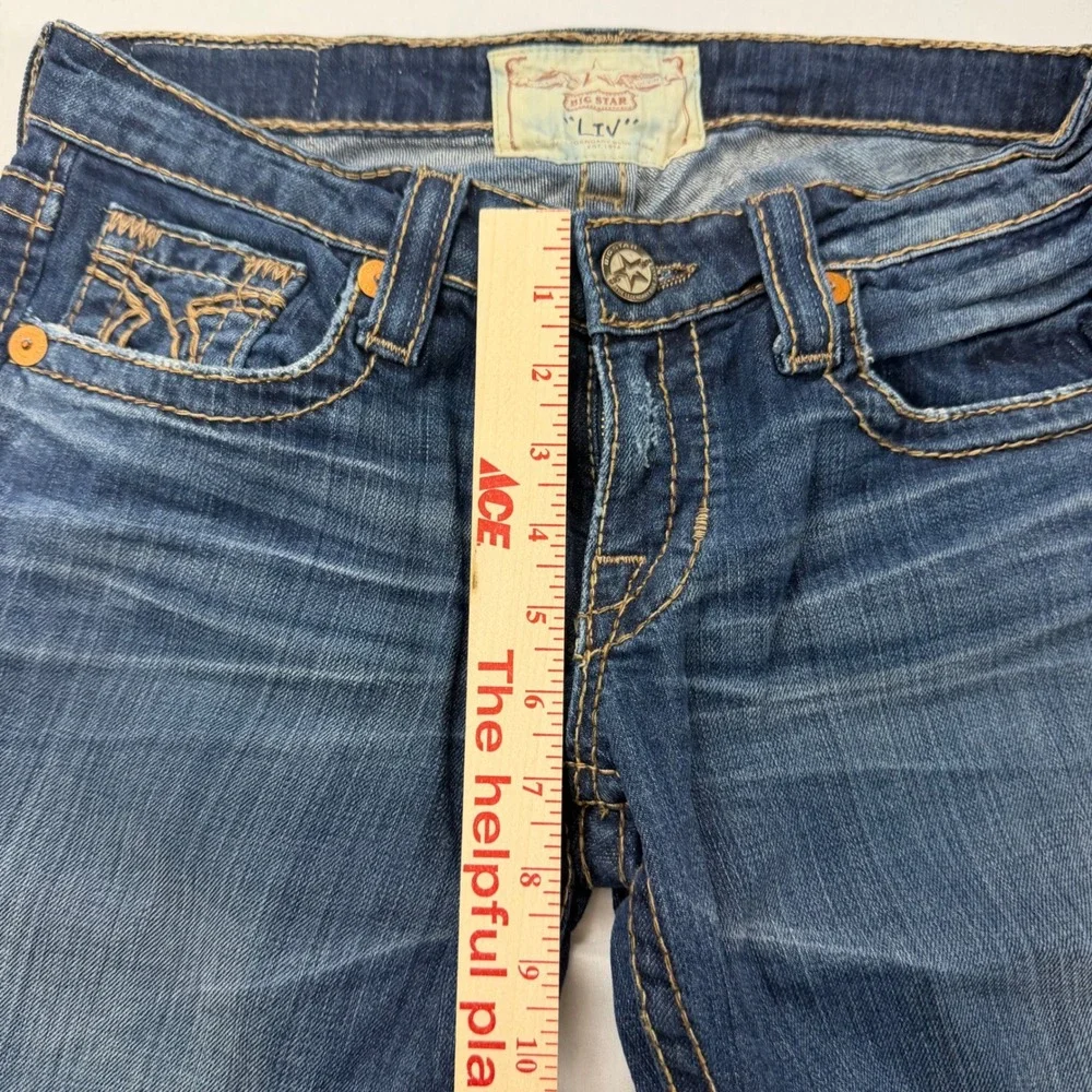 Big Star Liv Bermuda Denim Shorts Womens 29R Blue Low Rise Contrast Stitch